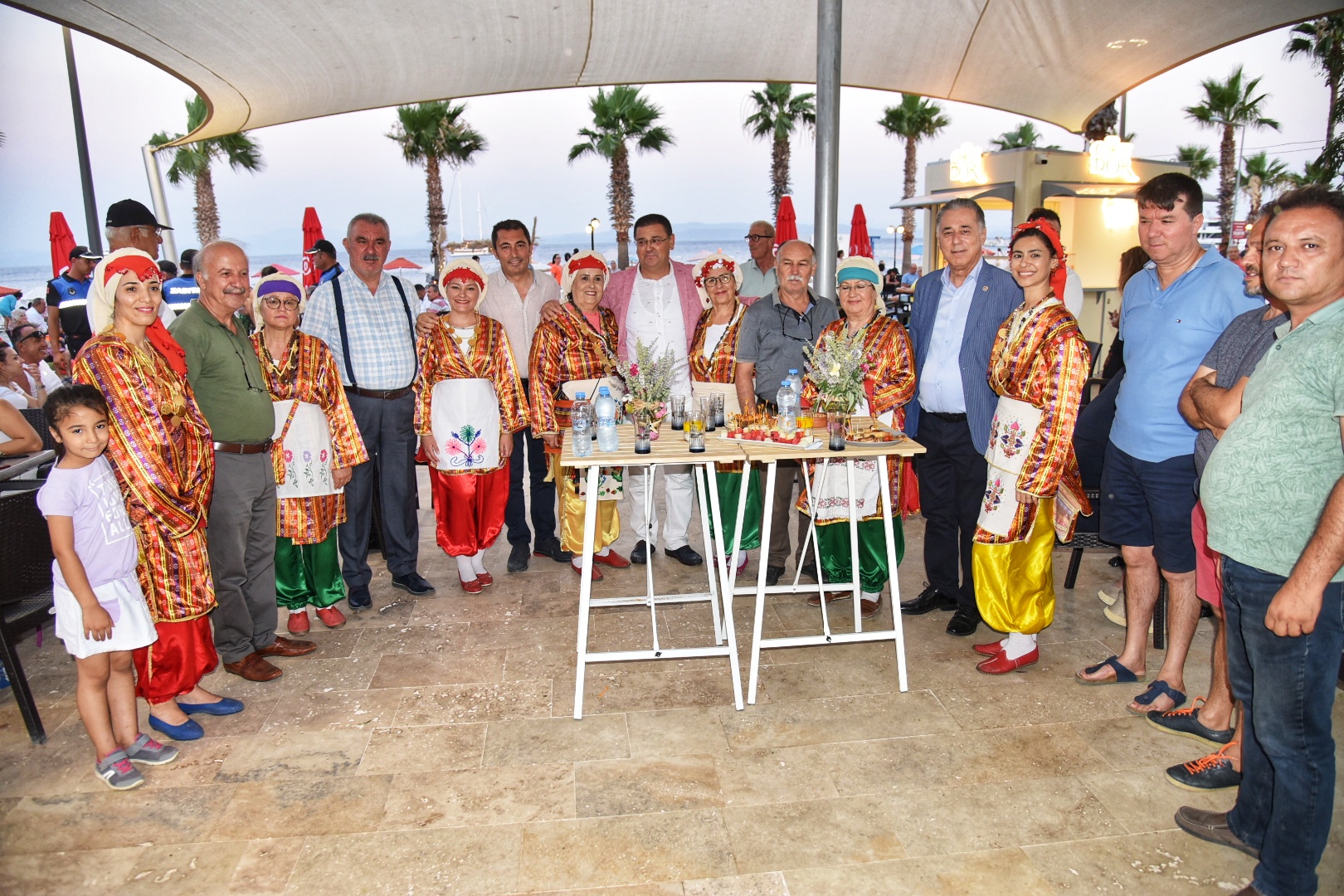 Milas Belediyesi, sosyal belediyecilik anlayışı gereği hizmetlerini sürdürüyor