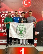 Genç taekwondocu Türkiye ikincisi