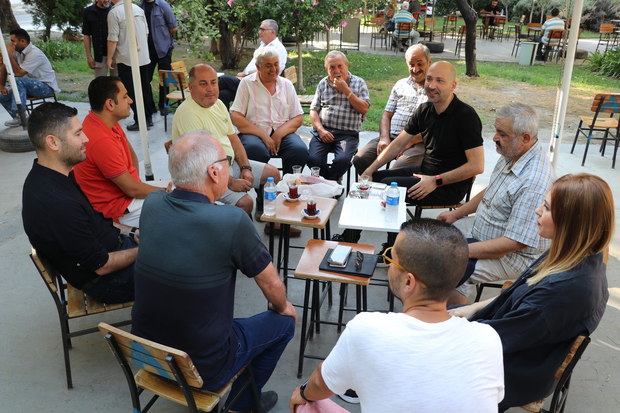Dr. Mustafa İberya Arıkan Avcılar Kulübü’nde Vatandaşlarla Bir Araya Geld