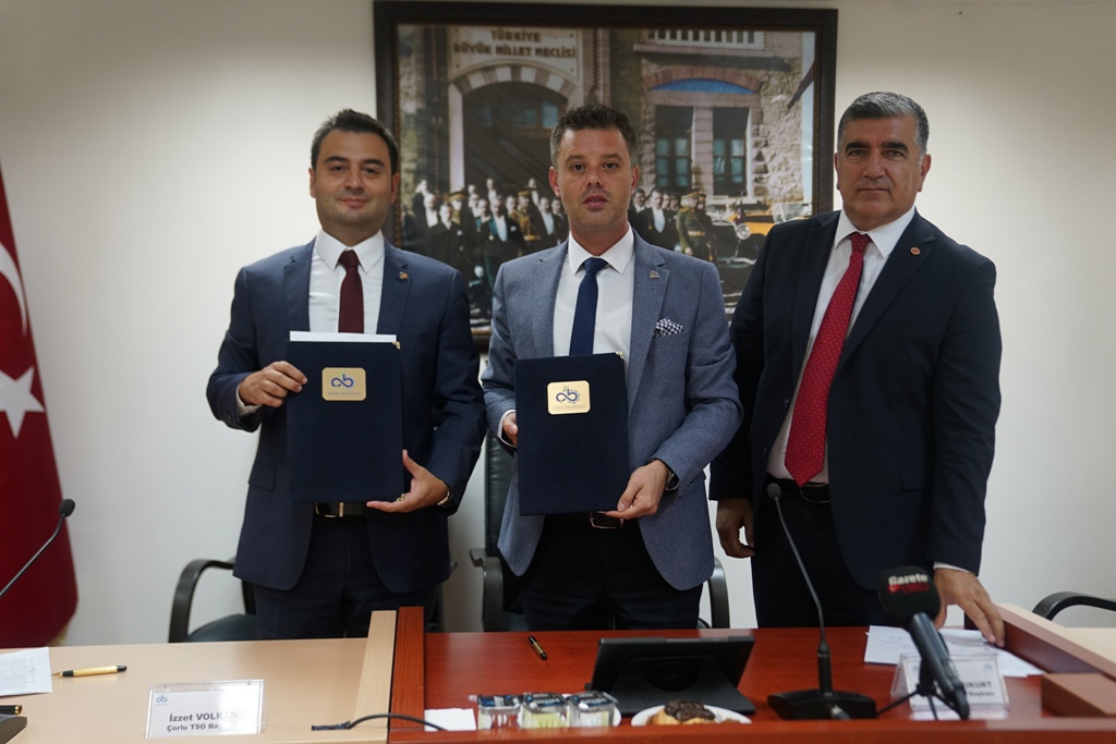 Çorlu Belediyesi ile Çorlu TSO Arasında Ortak Hizmet Projesi Protokolü İmzalandı