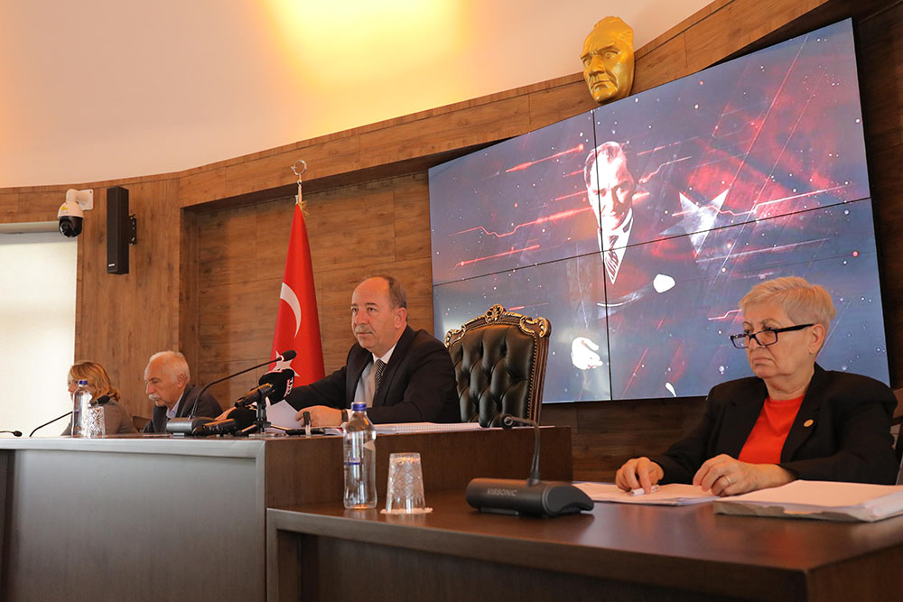 Edirne Belediyesi İsrail’in Gazze’ye yönelik saldırılarını kınadı.