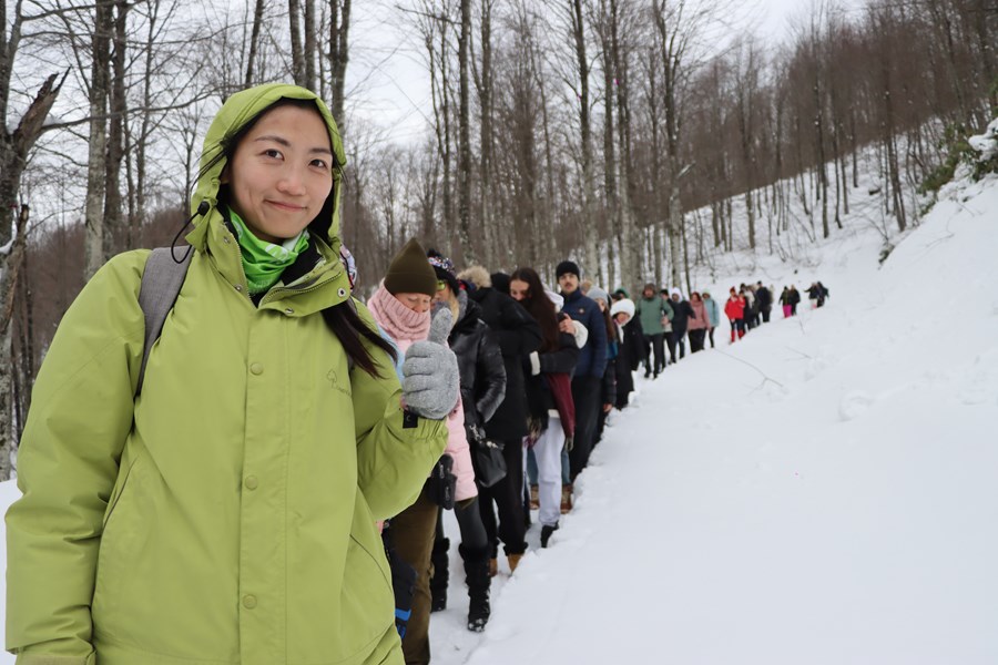 Karın tadını doğa yürüyüşüyle çıkardılar