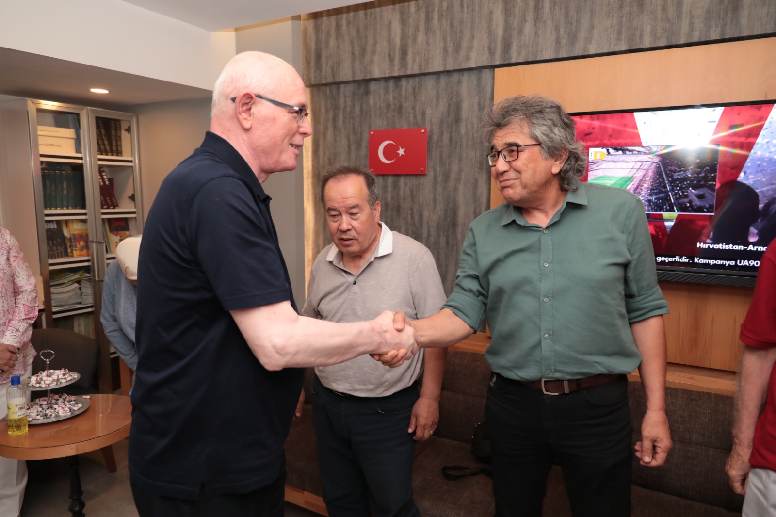 Başkan Kurt: “Kültürümüzü unutmamalı ve unutturmamalıyız